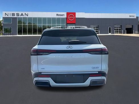 Used 2025 INFINITI QX60 Sensory w/ Lighting Package (N94) AWD/4WD image 3