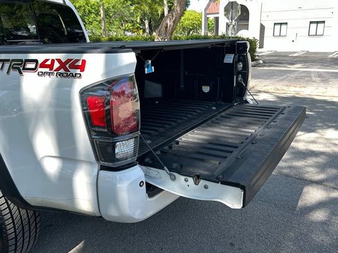 Used 2021 Toyota Tacoma TRD Pro AWD/4WD image 46