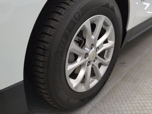 Used 2019 Chevrolet Equinox LT w/ LPO, Cargo Package FWD image 31