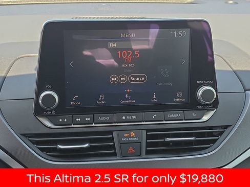 Used 2024 Nissan Altima 2.5 SR FWD image 26