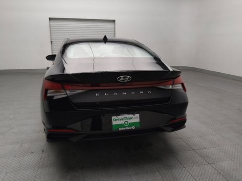 Used 2022 Hyundai Elantra SEL w/ Cargo Package FWD image 6
