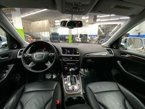 Used 2016 Audi Q5 2.0T Premium Plus w/ Technology Package AWD/4WD image 27