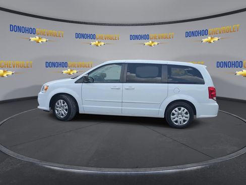 Used 2014 Dodge Grand Caravan SE w/ Quick Order Package 29E SE FWD image 9