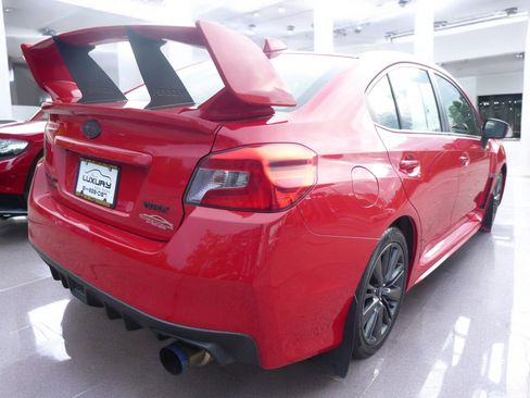 Used 2017 Subaru WRX image 10