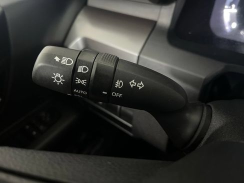 Used 2025 Toyota Tacoma TRD Off-Road AWD/4WD image 64