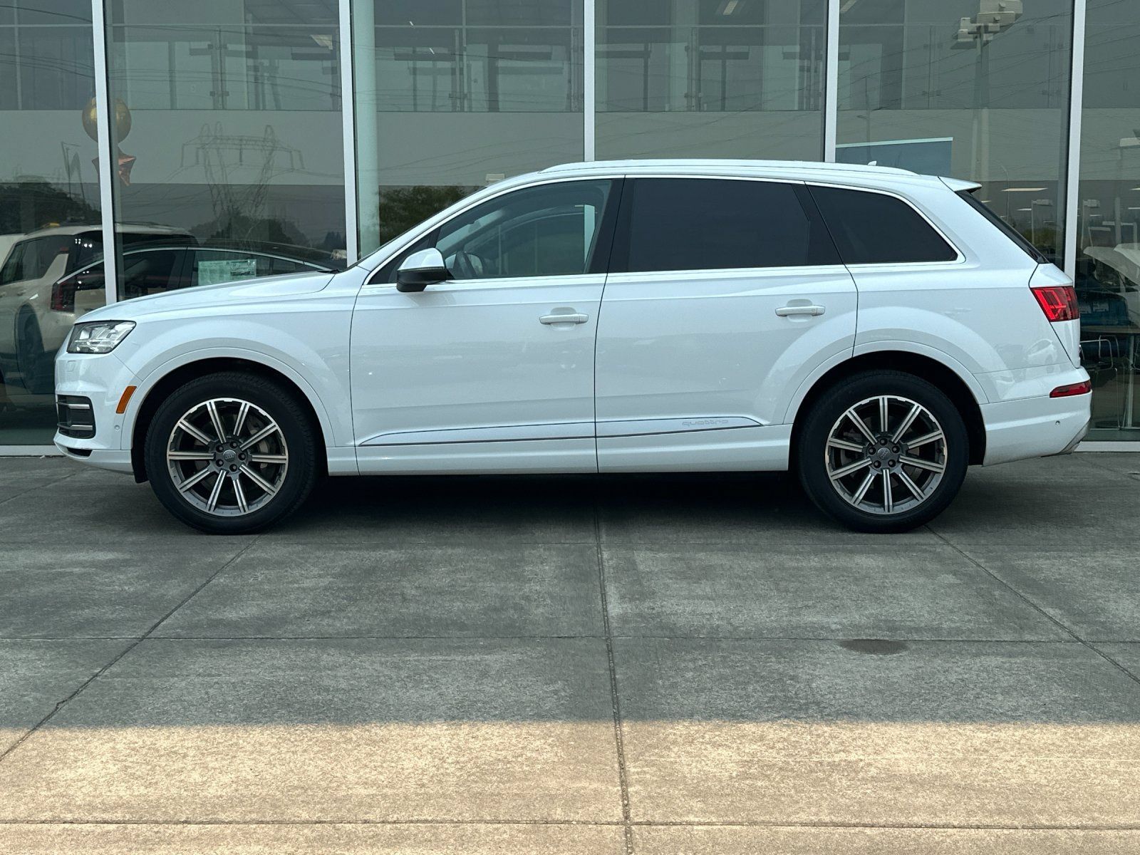 Used 2019 Audi Q7 3.0T Prestige w/ Prestige Package AWD/4WD image 6