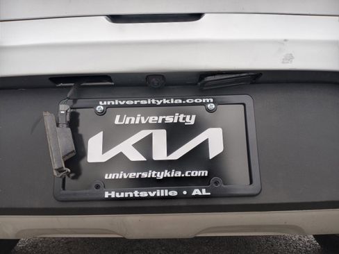 Used 2022 Hyundai Venue SEL w/ Cargo Package image 31