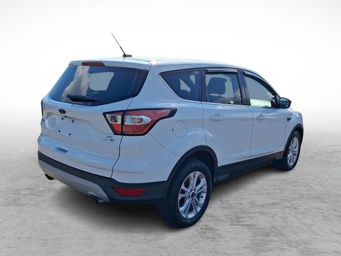 Used 2017 Ford Escape SE AWD/4WD image 5