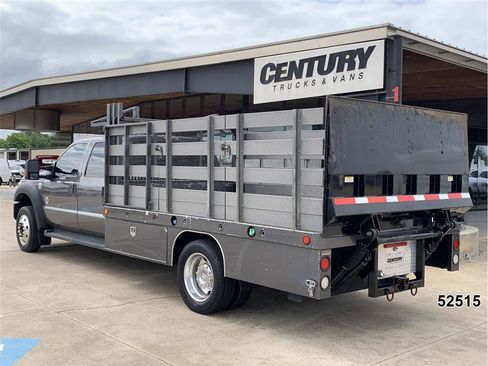 Used 2012 Ford F550 2WD Crew Cab Super Duty w/ Payload Upgrade Pkg image 7