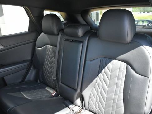 Used 2023 Kia Sportage X-Line AWD/4WD image 14