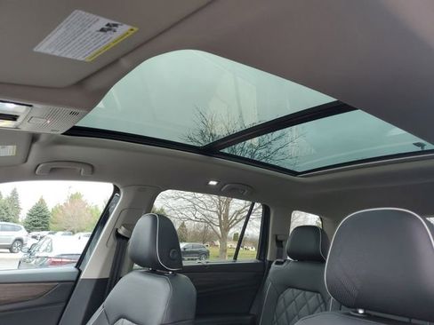 New 2026 Volkswagen Atlas SEL Premium R-Line image 18