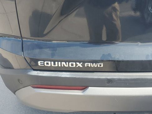 Used 2025 Chevrolet Equinox LT AWD/4WD image 5