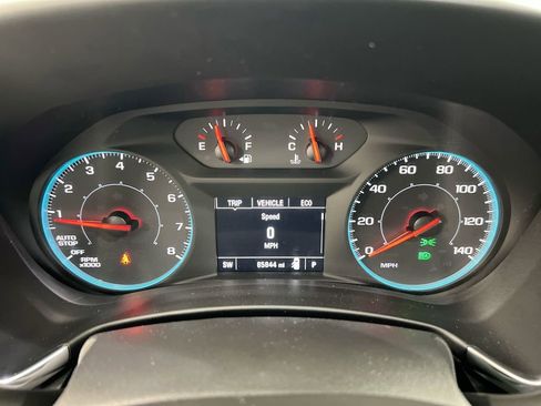 Used 2020 Chevrolet Equinox LS w/ LS Convenience Package FWD image 12