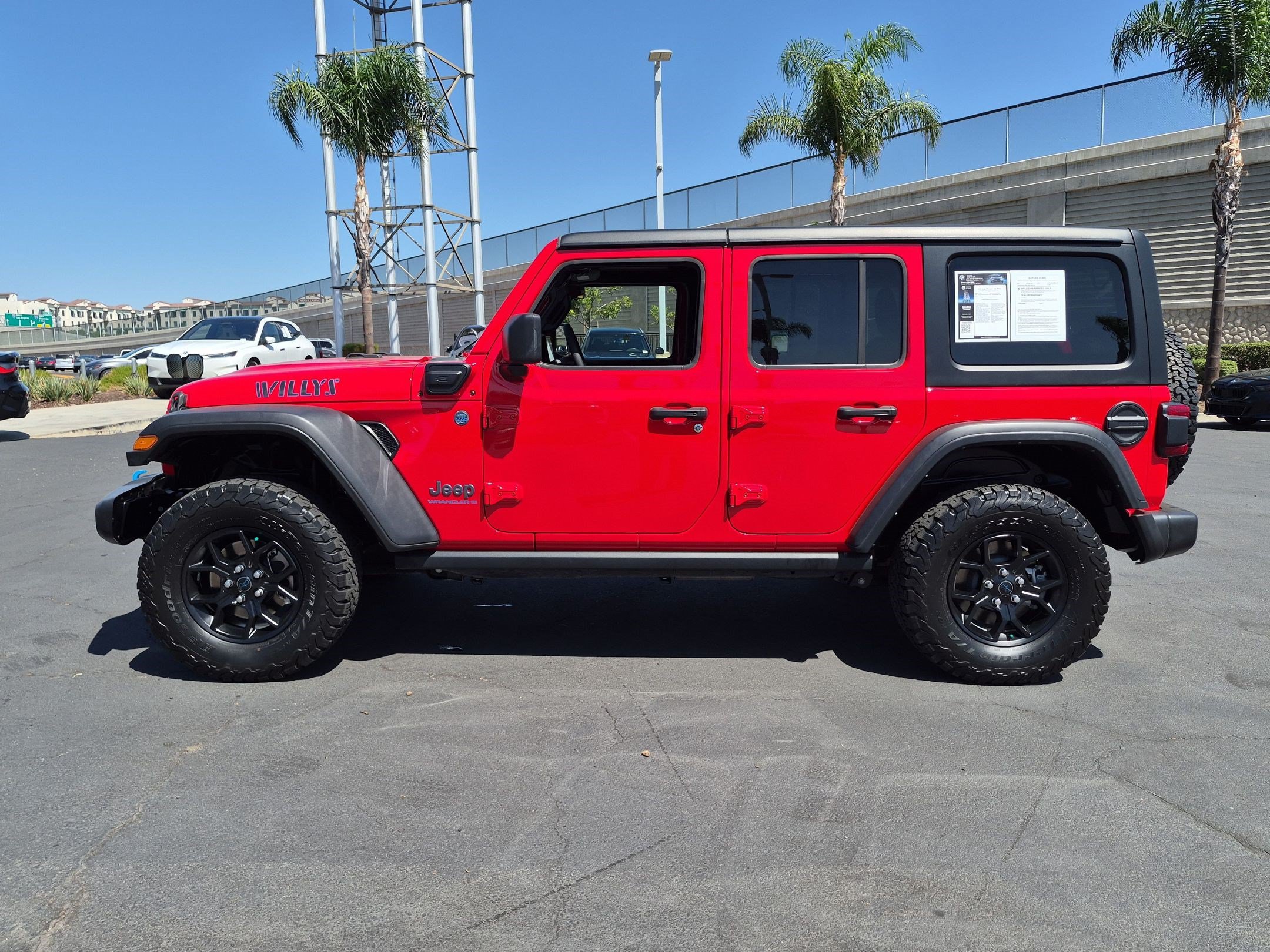 Used 2024 Jeep Wrangler Unlimited AWD/4WD image 7