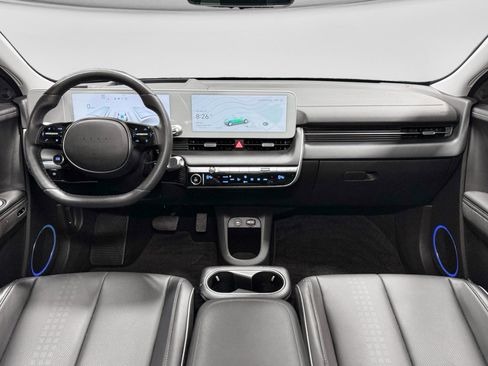 Used 2024 Hyundai Ioniq 5 Limited image 17