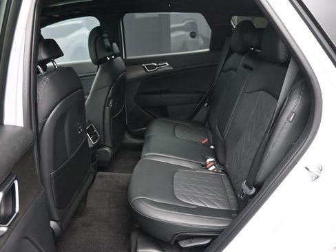 Certified 2025 Kia Sportage X-Pro Prestige image 21