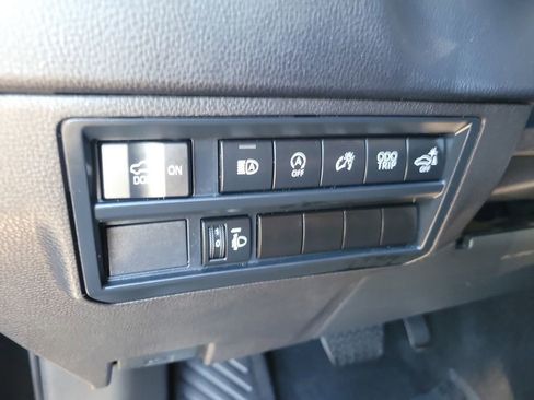 Used 2024 Toyota Tundra SR5 image 33