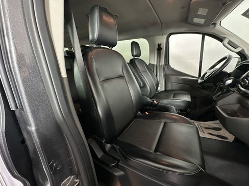 Used 2020 Ford Transit 350 XL image 31