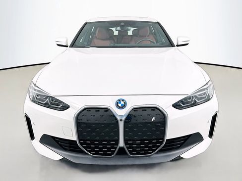Certified 2023 BMW i4 eDrive35 w/ Premium Package image 2