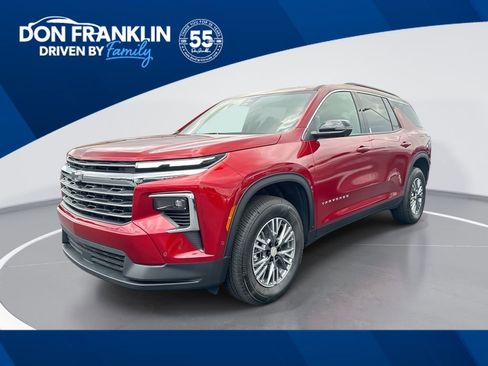 New 2025 Chevrolet Traverse LT w/ Enhanced Driving Package image 1