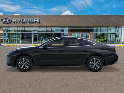 New 2026 Hyundai Sonata Blue FWD image 3
