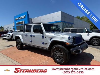 Used 2024 Jeep Gladiator Sport