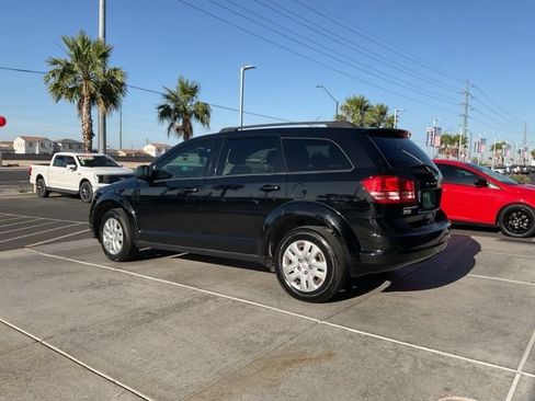 Used 2018 Dodge Journey SE w/ Popular Equipment Group FWD image 5