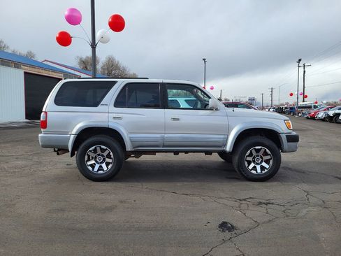 Used 1999 Toyota 4Runner Limited image 9