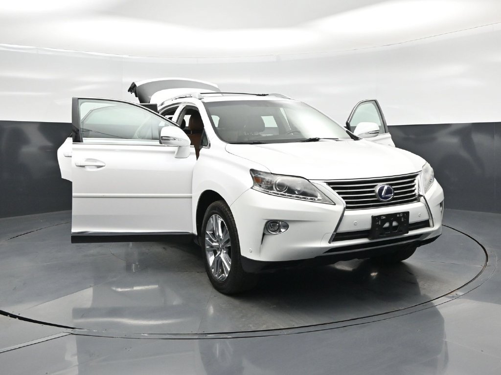 Used 2015 Lexus RX 450h AWD image 33