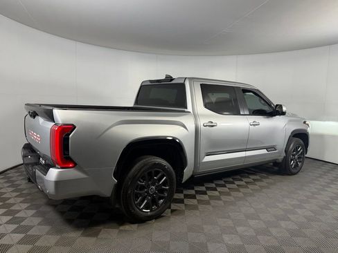 Used 2024 Toyota Tundra Platinum AWD/4WD image 7
