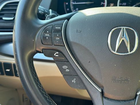 Used 2018 Acura RDX AWD w/ Advance Package image 11