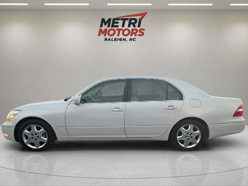 Used 2005 Lexus LS 430 LS 430 Sedan 4D image 16
