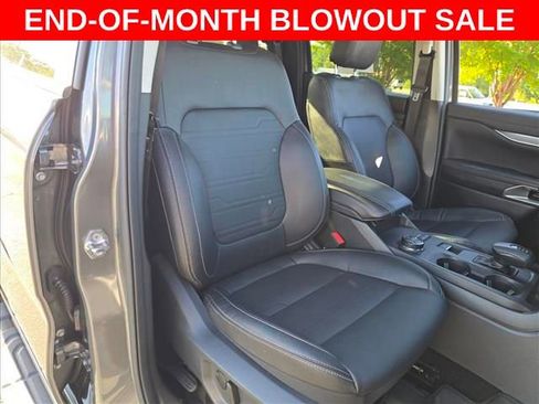 Used 2024 Ford Ranger Lariat w/ FX4 Off-Road Package AWD/4WD image 16