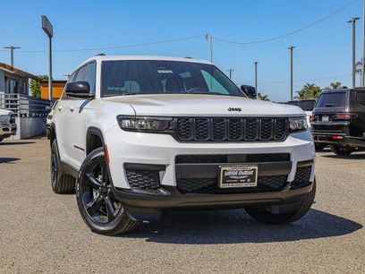 New 2025 Jeep Grand Cherokee L Altitude