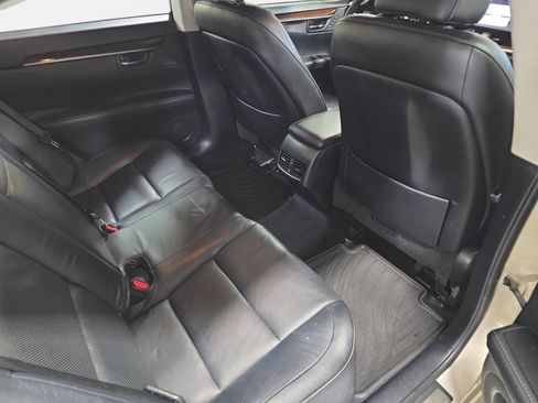 Used 2013 Lexus ES 350 w/ Luxury Pkg FWD image 11