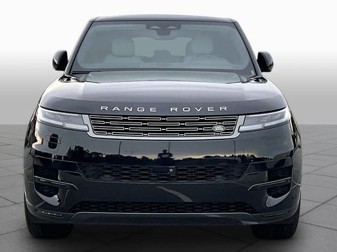 Used 2024 Land Rover Range Rover Sport SE AWD/4WD image 4