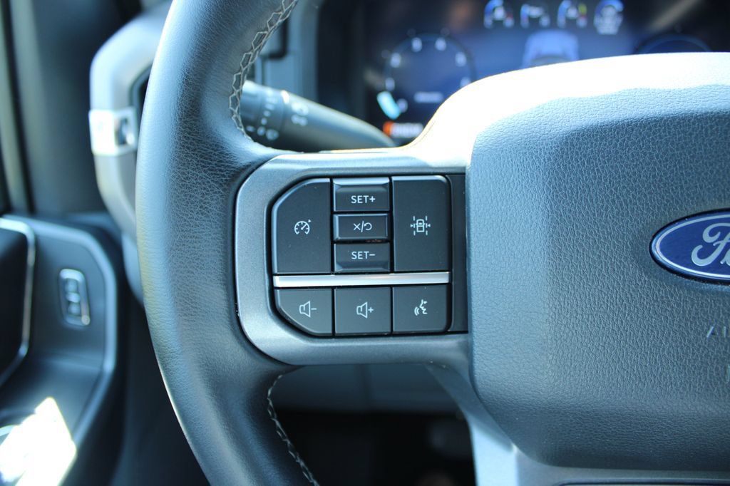 Certified 2025 Ford F150 XLT w/ Equipment Group 301A Standard AWD/4WD image 40