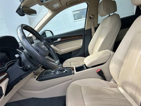 Used 2018 Audi Q5 2.0T Premium Plus AWD/4WD image 8