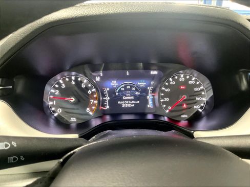 Used 2025 Jeep Compass Limited AWD/4WD image 24