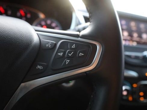 Used 2023 Chevrolet Equinox LT image 26