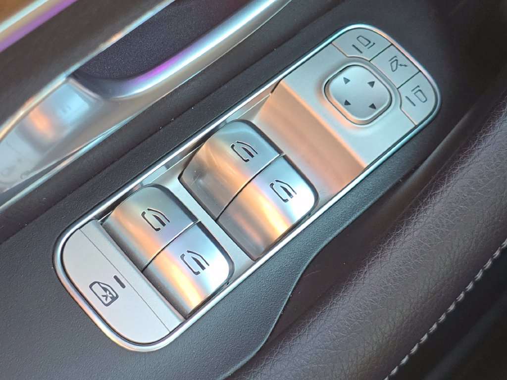 Certified 2024 Mercedes-Benz GLS 450 4MATIC image 29