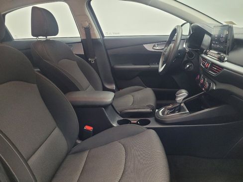 Used 2024 Kia Forte LXS image 21