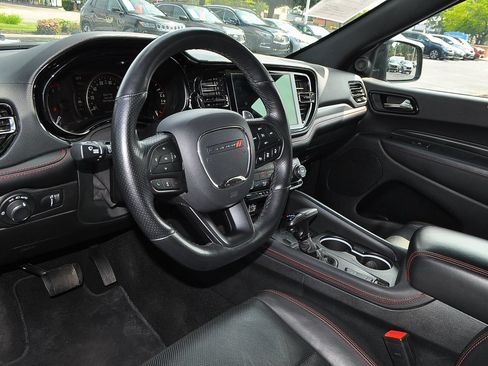 Used 2025 Dodge Durango R/T AWD/4WD image 9