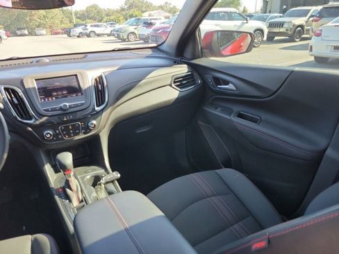 Used 2024 Chevrolet Equinox RS image 23