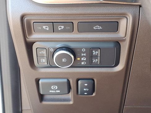 Used 2021 Ford F150 King Ranch w/ Equipment Group 601A High AWD/4WD image 25