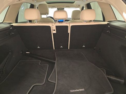 Certified 2022 Mercedes-Benz GLC 300 GLC 300 w/ Premium Package Lite image 10