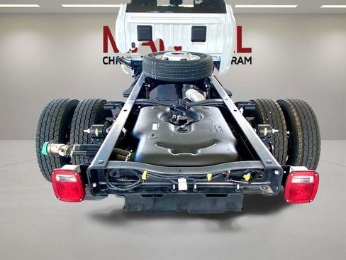 New 2026 RAM 5500 Tradesman AWD/4WD image 28