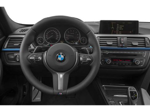 Used 2015 BMW 335i xDrive Sedan AWD/4WD image 9