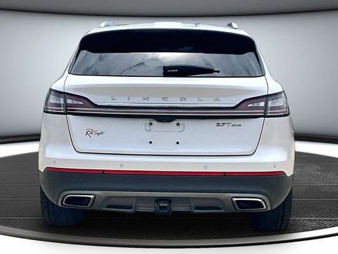 Used 2019 Lincoln Nautilus Reserve AWD/4WD image 5