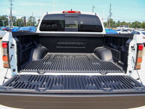 Certified 2026 Nissan Frontier SV AWD/4WD image 28